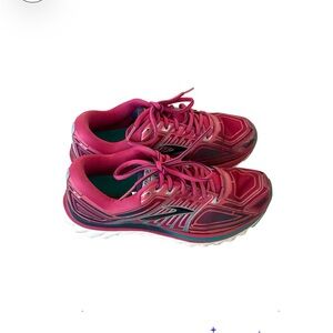 Brooks Glycerin G13 Pink Running Shoes Size 8.5